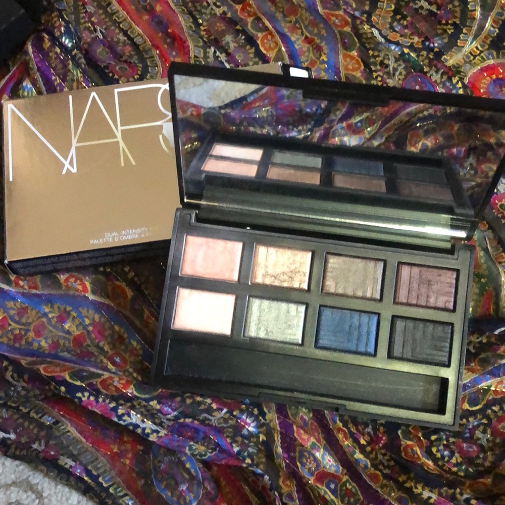 Narsissist Eyeshadow Palette